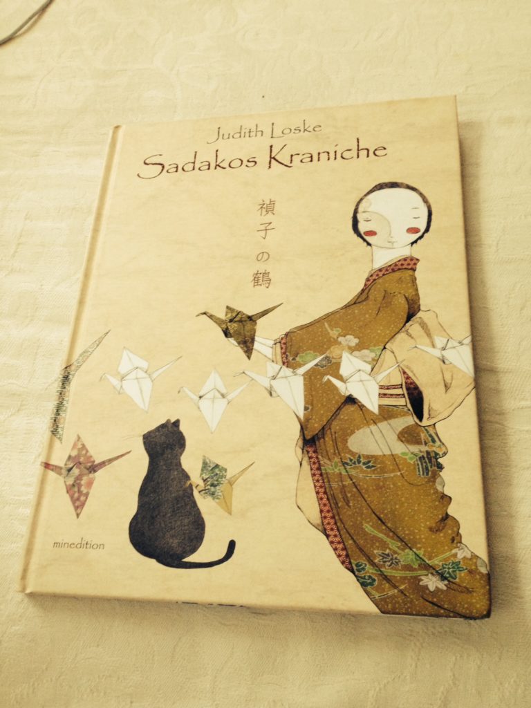 Japanisches Buch